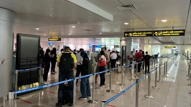 Phòng bệnh đầu mùa khỉ: Đề nghị mở lại khai báo y tế với người nhập cảnh