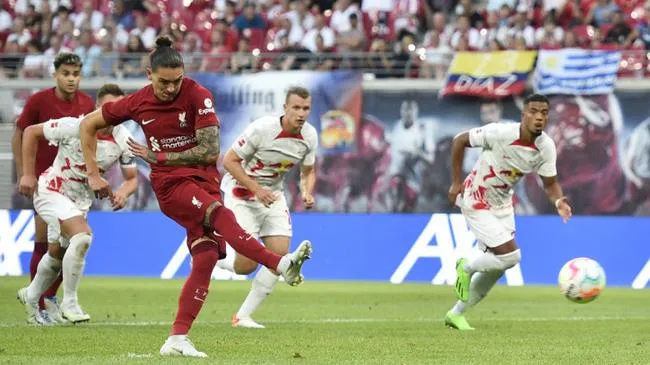 Giao hữu Hè 2022: Liverpool bại trận trước Salzburg