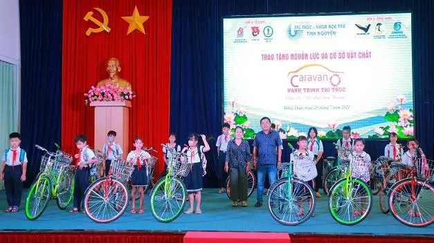 Hành trình Caravan về đất Sen Hồng