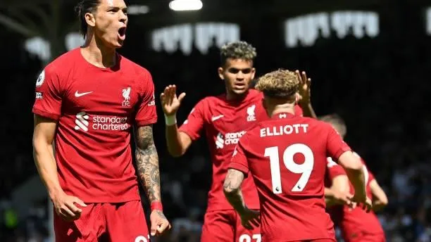 Kết quả Ngoại hạng Anh: Liverpool hòa kịch tính, Tottenham đại thắng