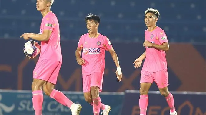 V-League 2022: Sài Gòn FC tiếp tục xếp chót, SLNA vươn lên thứ 2
