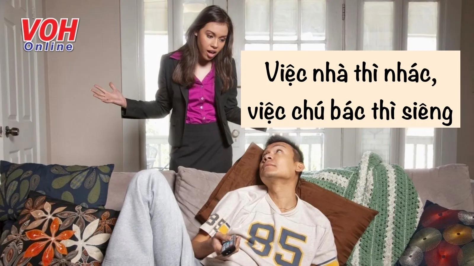 Giải thích ý nghĩa tục ngữ ‘Việc nhà thì nhác, việc chú bác thì siêng’ nói đến vấn đề nào?