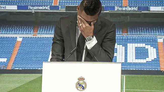 La Liga: Casemiro rơi nước mắt ngày chia tay Real
