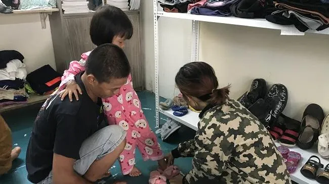 Ấm áp “Cửa hàng 0 đồng” phục vụ người có hoàn cảnh khó khăn