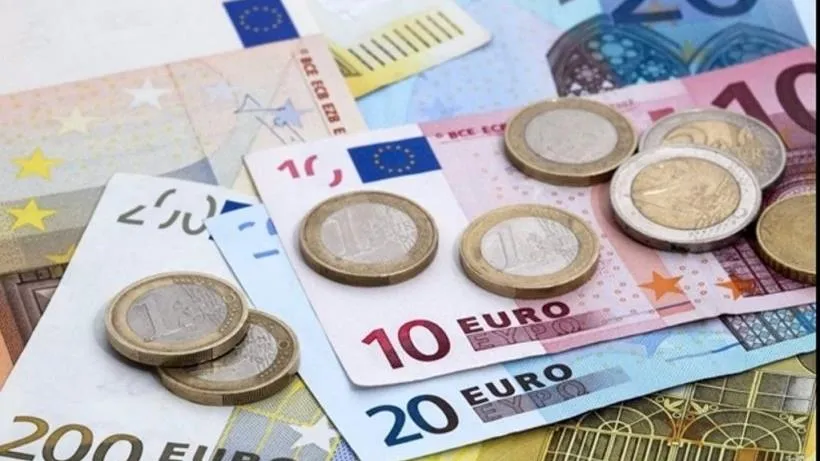 Tỷ giá ngoại tệ hôm nay 25/8: Euro tiếp tục tăng