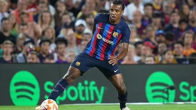 Tin tức bóng đá hôm nay: Barca thở phào vì sắp được dùng Kounde