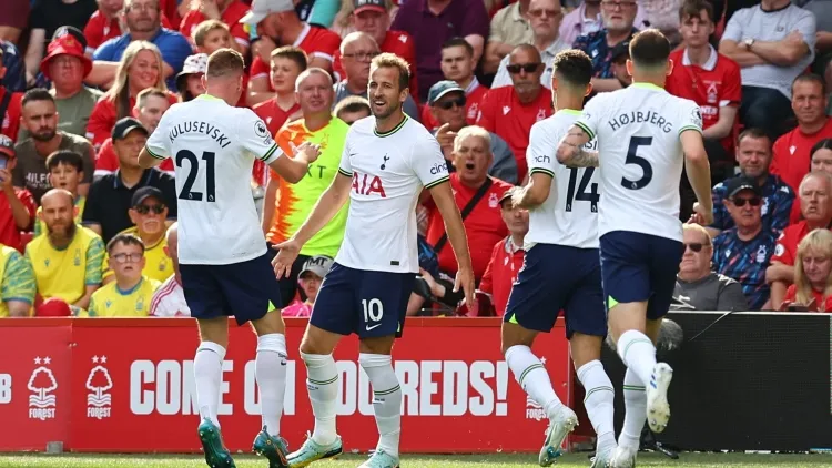 Kết quả Ngoại hạng Anh 29/8: Tottenham vươn lên thứ 3 trên BXH