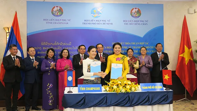 Hội LHPN TPHCM ký kết hợp tác với Hội LHPN Thủ đô Viêng Chăn và Tỉnh Champasak
