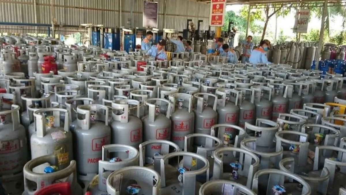 Giá gas hôm nay 1/9/2022: Không vượt 426.900 đồng/bình 12kg