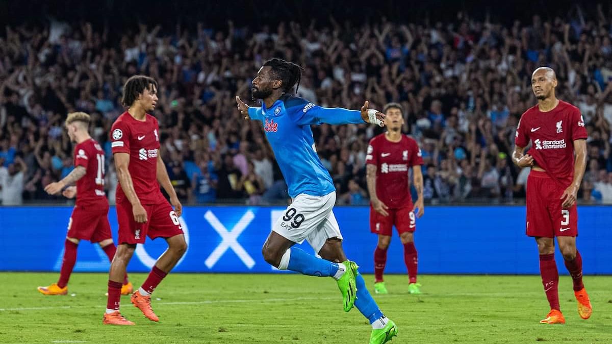Kết quả Cup C1 hôm nay 8/9: Liverpool thảm bại trên sân Napoli