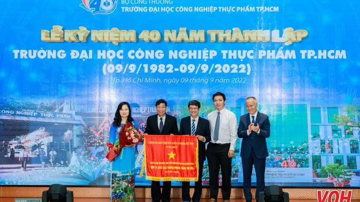 Kỷ niệm 40 năm thành lập Trường Đại học Công nghiệp Thực phẩm TPHCM