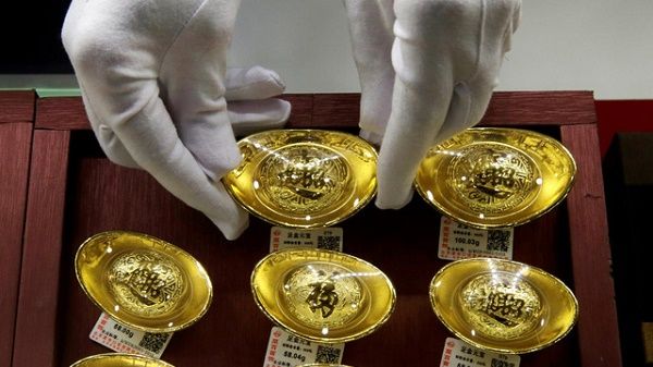 Giá vàng hôm nay 9/9/2022: Giảm xấp xỉ 10 USD/ounce