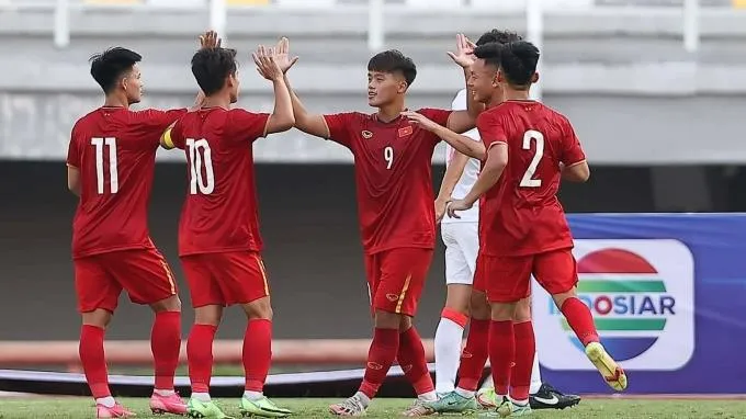 Bóng đá Việt Nam: U20 Việt Nam thắng đậm Hong Kong