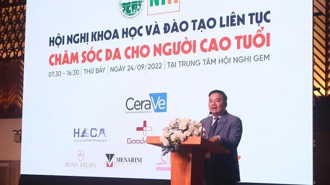 Người cao tuổi và những bệnh lý nguy hiểm về da
