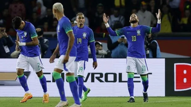 Kết quả giao hữu quốc tế: Brazil và Argentina tiếp tục thắng