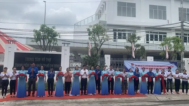 Khánh thành văn phòng Trung tâm Hỗ trợ Thanh niên công nhân Thành phố tại Quận 12