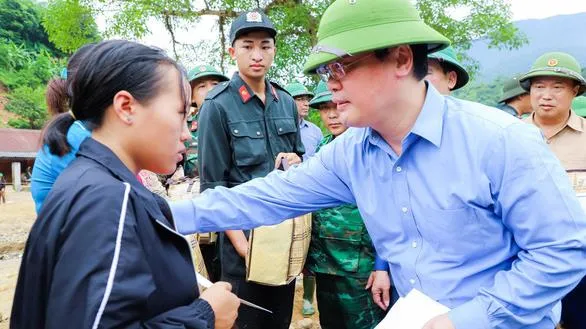 Lũ quét ở Nghệ An: “Không để người dân thiếu ăn, thiếu mặc” sau lũ