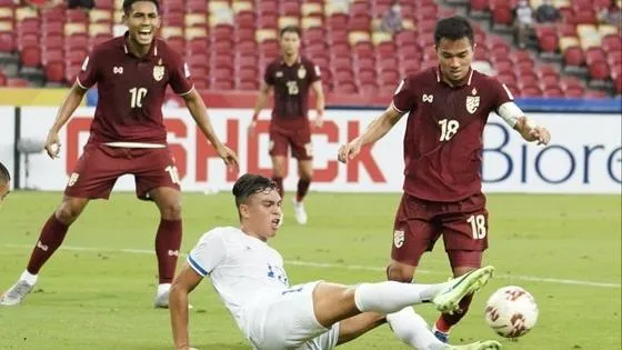 AFF Cup 2022: VFF đề nghị không tổ chức trên sân cỏ nhân tạo