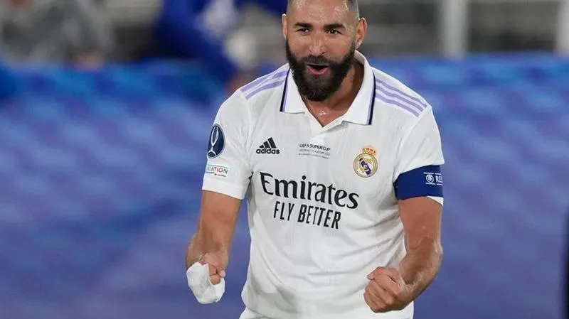 Tin bóng đá hôm nay: Real gia hạn Benzema đến năm 2024