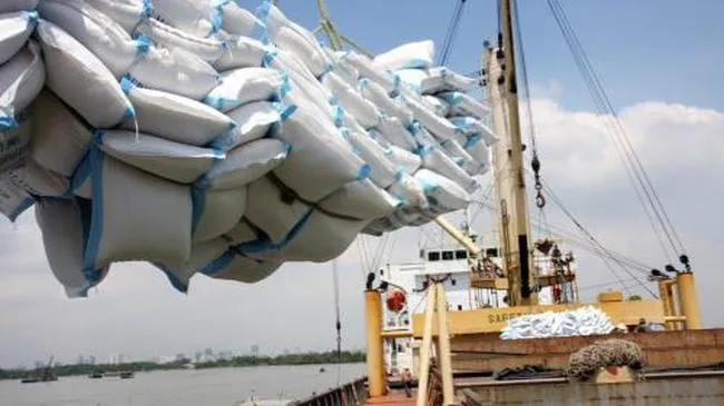 Bản tin thị trường hôm nay: Giá gạo xuất khẩu Việt Nam liên tục tăng