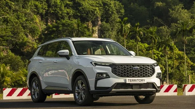 Xe Ford Territory - SUV 5 chỗ cập nhật nhiều tính năng thông minh, an toàn