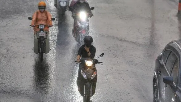 Dự báo thời tiết hôm nay 11/10: Quảng Ngãi đến Phú Yên có mưa to, cục bộ có nơi mưa rất to