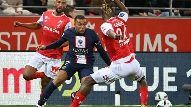 Toàn cảnh Ligue 1 2022/23 sau vòng 10: PSG lần thứ 2 mất điểm