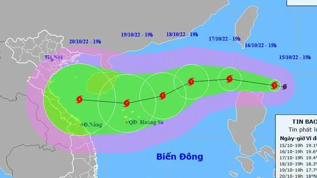 Bão NESAT đã giật cấp 12 và tiếp tục mạnh thêm