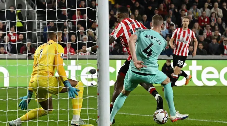 Kết quả bóng đá: Brentford cách top 5 Premier League 2 điểm