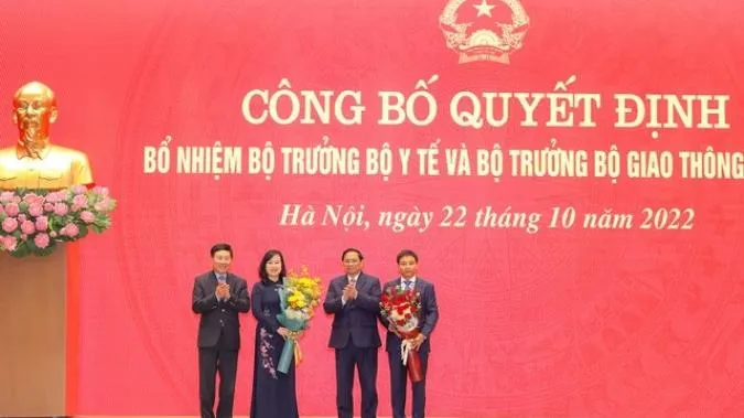 Trao quyết định bổ nhiệm 2 Bộ trưởng Đào Hồng Lan và Nguyễn Văn Thắng