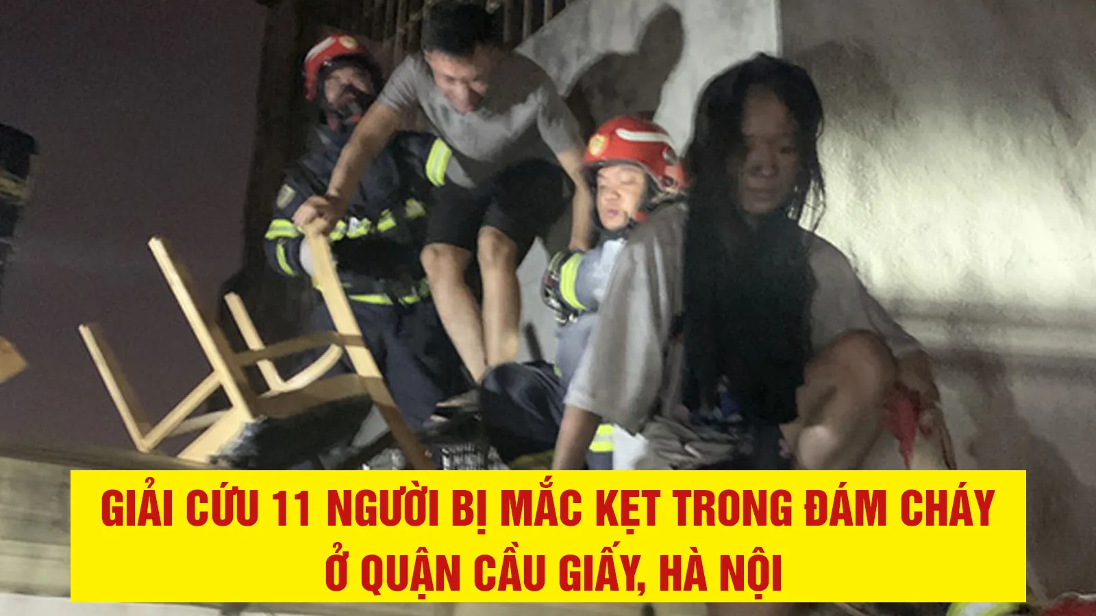 Hà Nội: Cháy dữ dội tại căn nhà trọ 6 tầng, 11 người được giải cứu thành công