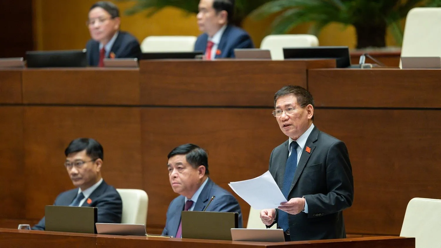 Năm 2023: Lãi suất cho vay sẽ tăng cao, thị trường vốn khó khăn