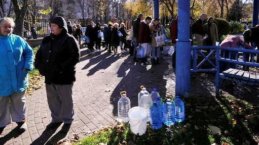 Điện, nước được khôi phục tại thủ đô Kyiv sau cuộc tấn công của Nga