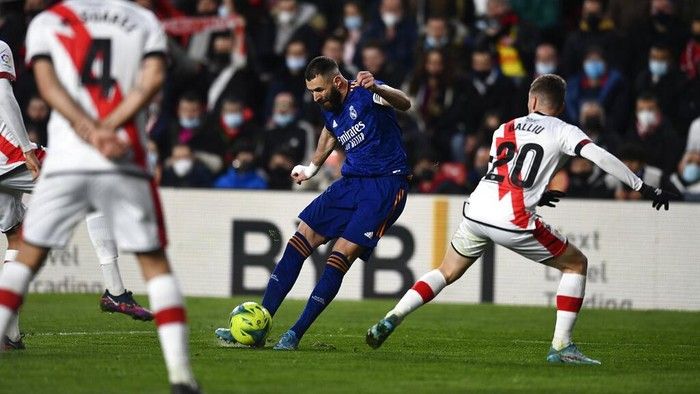 Lịch thi đấu vòng 13 La Liga: Real và Barca tiếp tục so kè