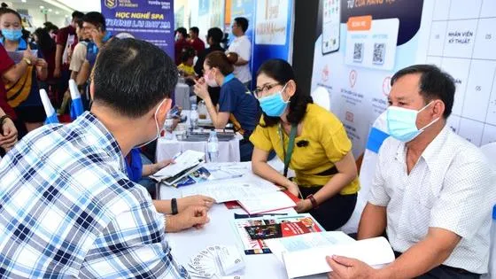Cuối năm, TP HCM cần 70 ngàn lao động
