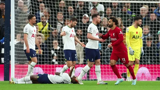 Salah rực sáng giúp Liverpool thắng tại sào huyệt Tottenham