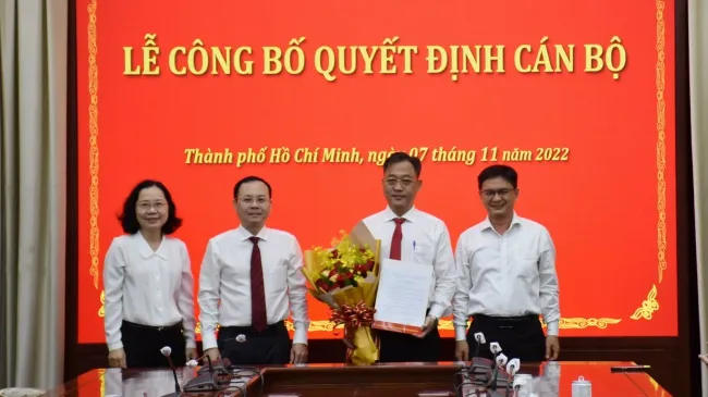 Ông Nguyễn Minh Đức giữ chức Phó chánh văn phòng Thành ủy TPHCM