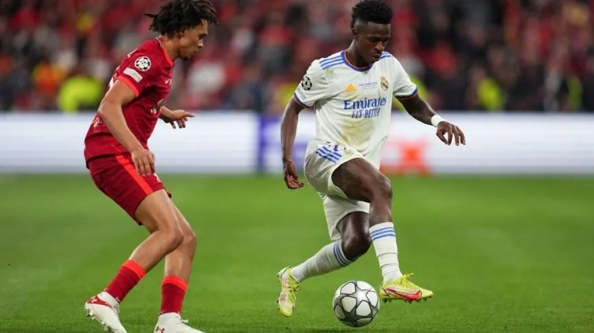 Hấp dẫn Liverpool đấu Real và PSG đấu Bayern tại vòng 1/8 Cup C1