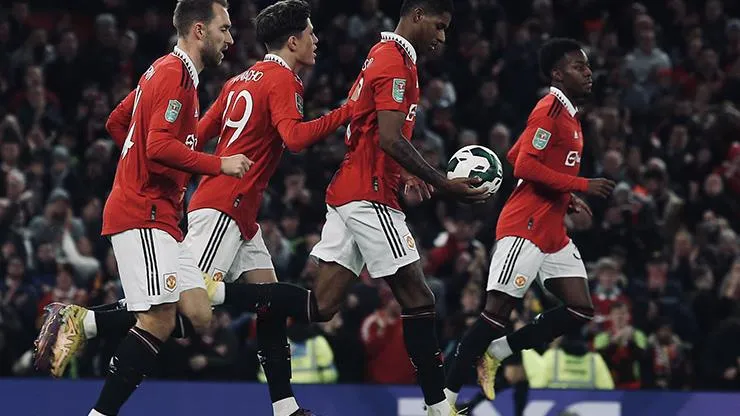 EFL Cup: MU “đòi nợ” Aston Villa, Man City đấu Liverpool tại vòng 4