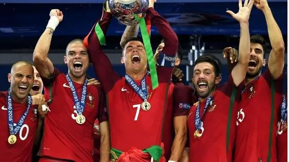 World Cup 2022: TBN, BĐN và Uruguay chốt danh sách đến Qatar