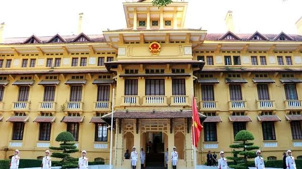Giải thể Vụ Thi đua - Khen thưởng và Truyền thống ngoại giao