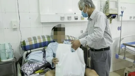 “Hạt mầm nhân ái” chăm lo những người làm Nhân Ái