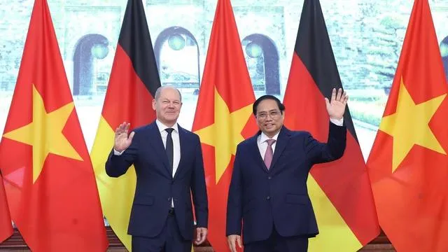 Thủ tướng Phạm Minh Chính chủ trì lễ đón Thủ tướng Đức Olaf Scholz