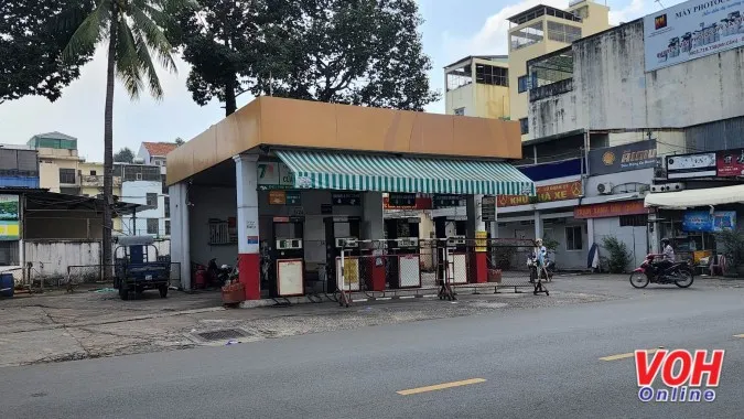 Nhiều cây xăng tại TPHCM đã khô bồn