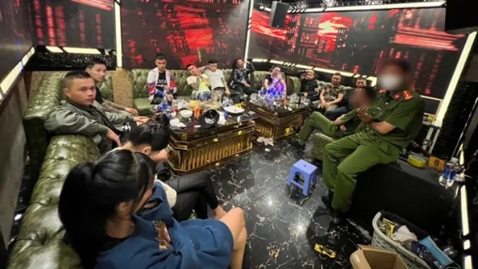 Hàng chục đối tượng tổ chức tiệc ma túy trong quán karaoke ở Đà Lạt