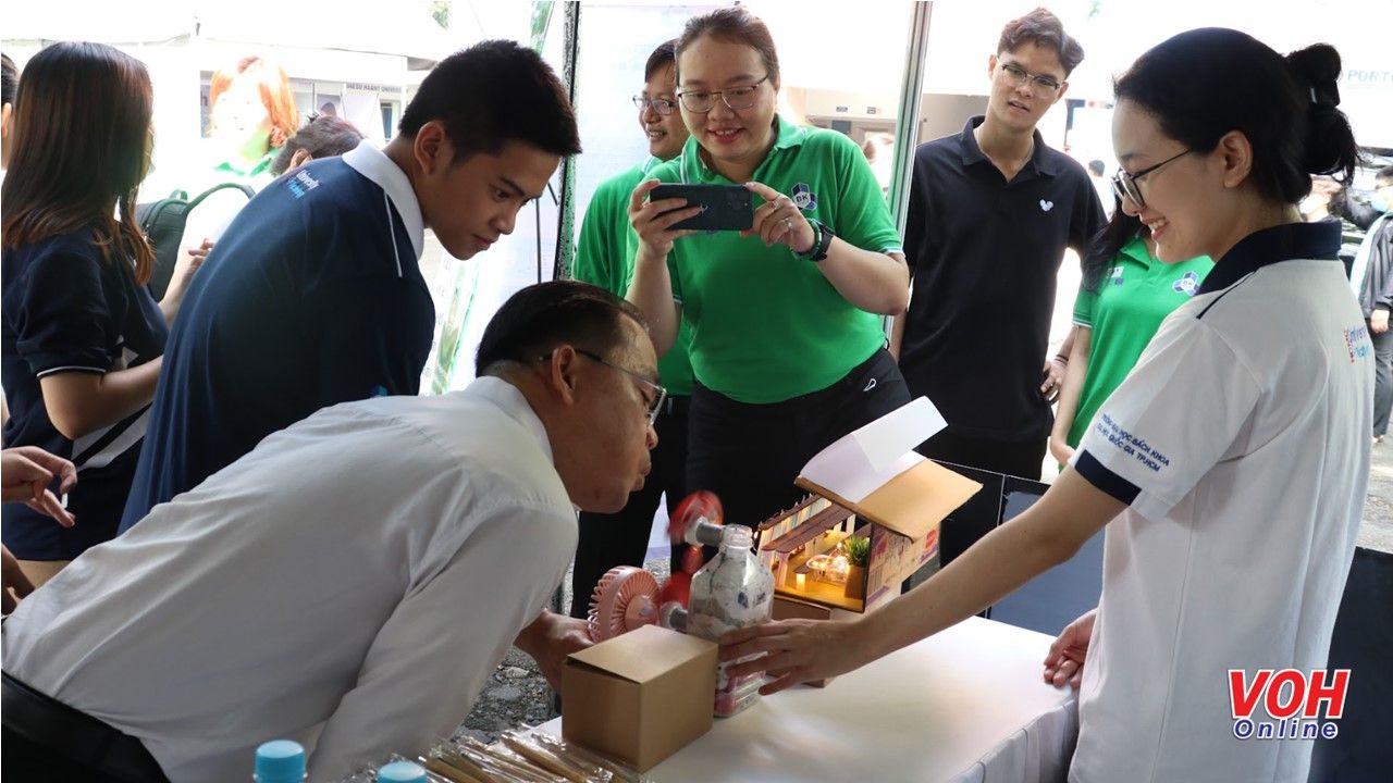 Liên kết đại học – doanh nghiệp: Giải pháp hiệu quả nâng cao chất lượng giáo dục đại học