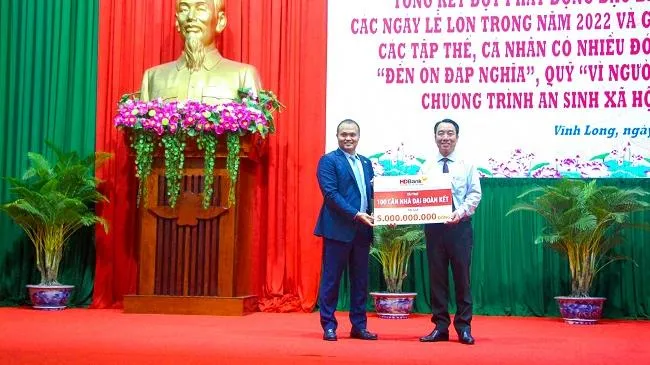 100 căn nhà đại đoàn kết được trao tại Vĩnh Long nhân kỷ niệm ngày sinh Cố Thủ tướng Võ Văn Kiệt