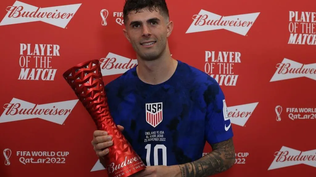 Pulisic vượt dàn sao “Tam Sư” nhận danh hiệu đặc biệt