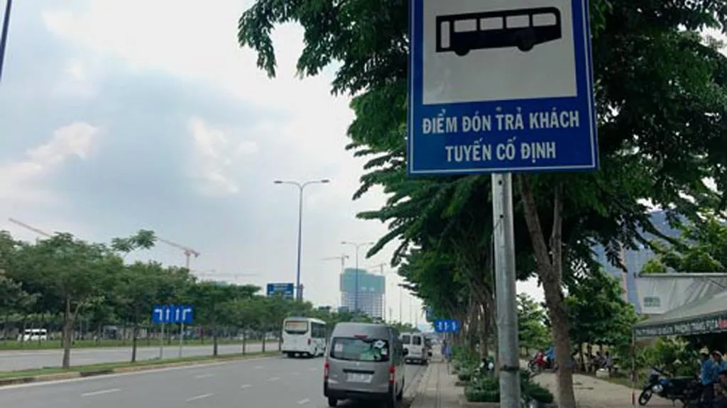 TPHCM yêu cầu các đơn vị vận tải hạn chế đón, trả khách trên đường Mai Chí Thọ từ 06g00 - 08g30