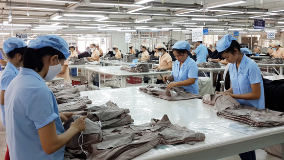 Xuất nhập khẩu năm 2022 cán đích sớm, 35 mặt hàng xuất ngoại trên 1 tỷ USD